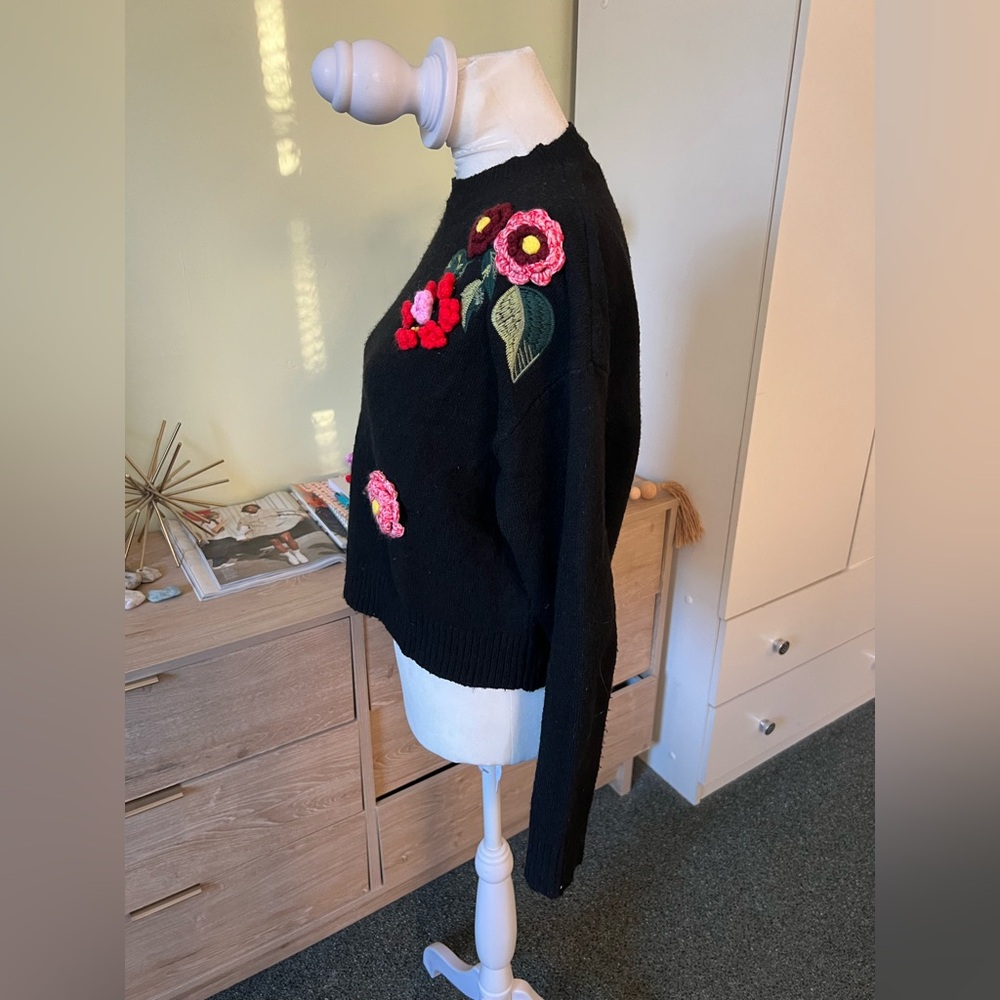 3D Flower Appliqué Tufted Embroidered Wool Blend Oversized Baggy Modest Sweater - Picture 11 of 16